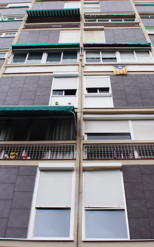 imgi_14_fachada_emplazada_en_Barcelona_(at1)