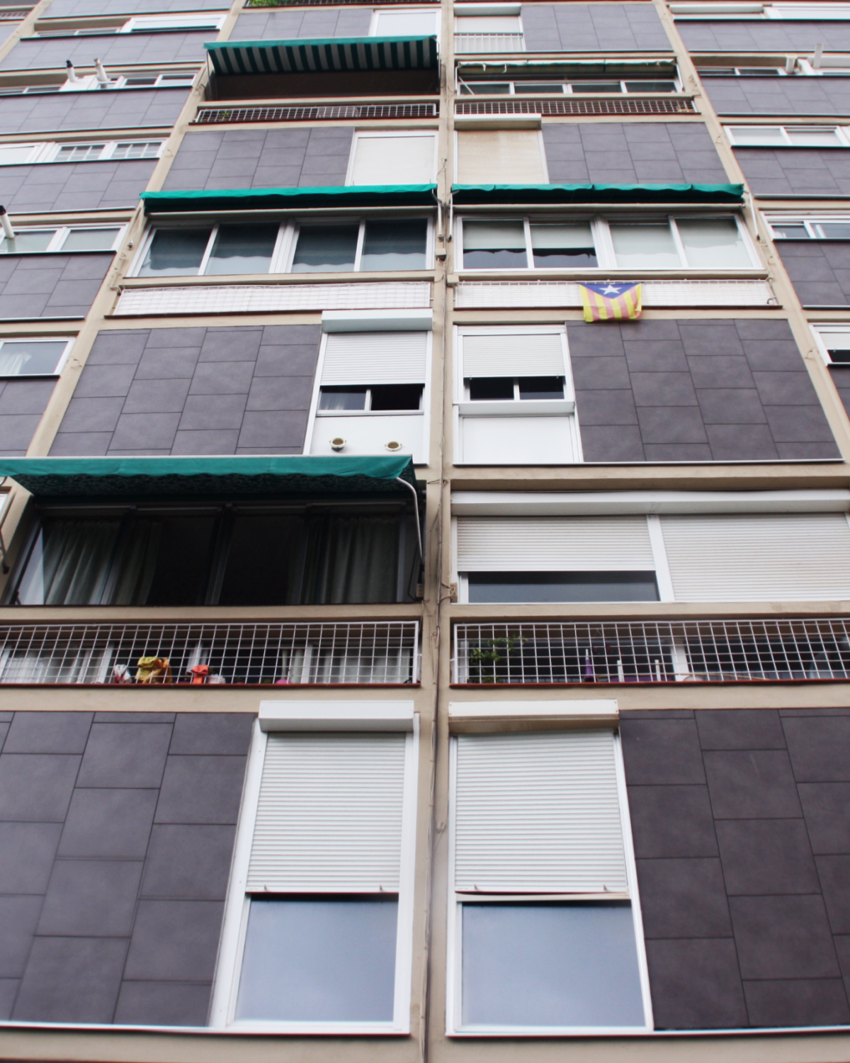 imgi_14_fachada_emplazada_en_Barcelona_(at1)