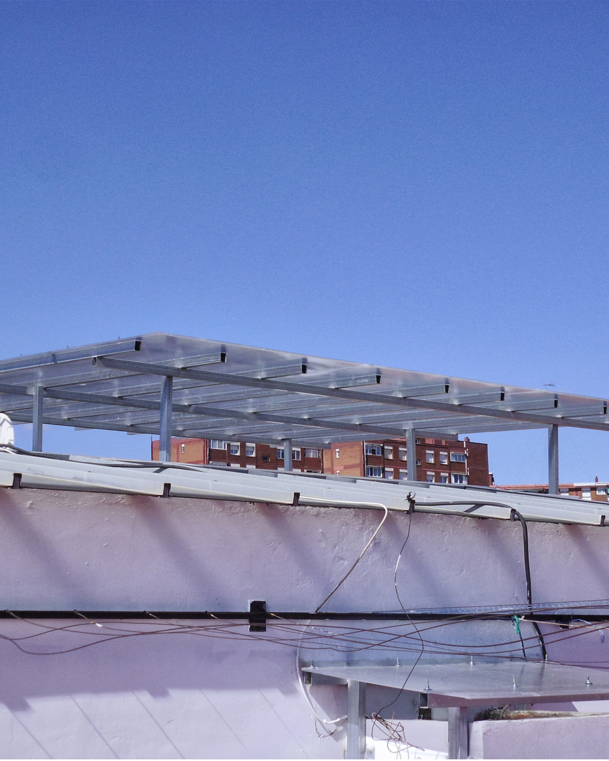 imgi_22_Claraboya_estructura_metalica_y_policarbonato